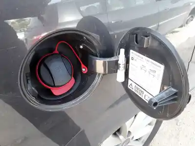 Автозапчастина б/у зовнішній пливний колпак для opel zafira b cosmo посилання на oem iam   