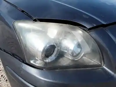 Gebrauchtes Autoersatzteil RECHTER SCHEINWERFER zum TOYOTA AVENSIS (T27)  OEM-IAM-Referenzen 8596724010  