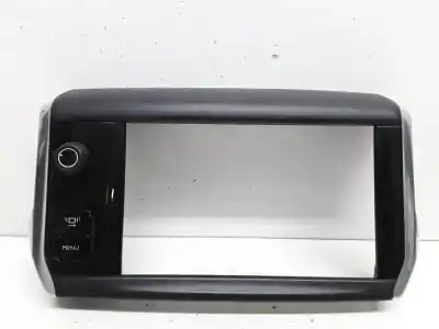 Pièce détachée automobile d'occasion ÉCRAN MULTIFONCTIONS pour PEUGEOT 208  Références OEM IAM 96758773XU00  
