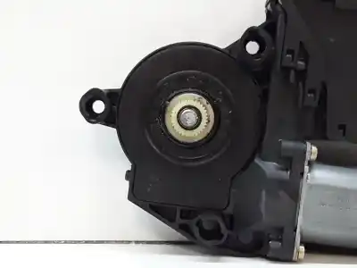 Pezzo di ricambio per auto di seconda mano  per RENAULT CLIO I (B/C57_, 5/357_)  Riferimenti OEM IAM 8E1959802B  