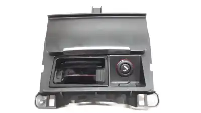 Автозапчасти б/у пепельница за audi q5 (8r) 2.0 tdi (125kw) ссылки oem iam 8k0857951 Автозапчасти б/у пепельница за audi q5 (8r) 2.0 tdi (125kw) ссылки oem iam 8k0857951