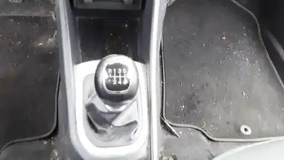 Piesă de schimb auto la mâna a doua schimbator de viteze pentru renault megane i coach (da0/1_) 1.6 16v (da0b, da04, da11) referințe oem iam 437000uxxx