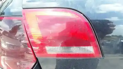Pezzo di ricambio per auto di seconda mano Luce Di Coda Interna Sinistra per AUDI A3 (8P1) 2.0 TDI 16V Riferimenti OEM IAM 8P4945093B  