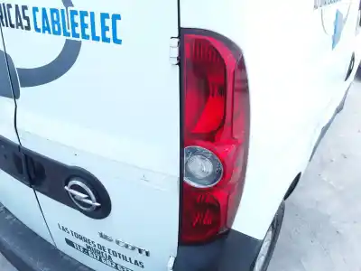 Peça sobressalente para automóvel em segunda mão farolim traseiro direito por opel combo d kasten l1h1 2.4t referências oem iam 51810673