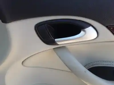Peça sobressalente para automóvel em segunda mão puxador interior dianteiro direito por cadillac bls 1.9 d pdf 150 cv / 110 kw referências oem iam 