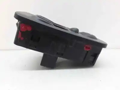 Peça sobressalente para automóvel em segunda mão Botão / Interruptor Elevador Vidro Dianteiro Esquerdo por LANCIA YPSILON (843_) 1.2 (843.AXB1A) Referências OEM IAM 735360604  