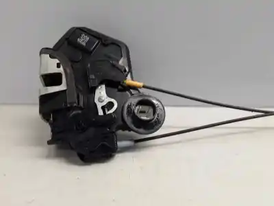 Автозапчастина б/у замок дверей заднього лівого для toyota corolla (e12) 1cdftv посилання на oem iam b246   Автозапчастина б/у замок дверей заднього лівого для toyota corolla (e12) 1cdftv посилання на oem iam b246