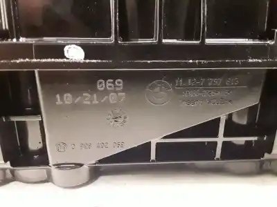 Second-hand car spare part rocker cover for bmw 1 (e81) 120 i oem iam references 0928402069  