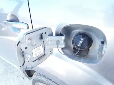 Pezzo di ricambio per auto di seconda mano tappo esterno del carburante per mitsubishi outlander (cw0) 2.0 di-d intense plus riferimenti oem iam 1700a138  