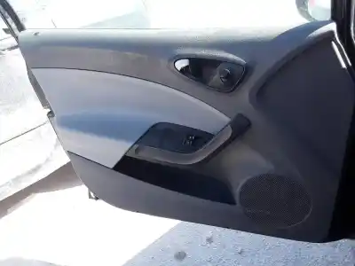 Автозапчастина б/у оббірка передніх дверей ліва для SEAT IBIZA (6J5) Reference Посилання на OEM IAM   