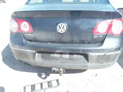 Peça sobressalente para automóvel em segunda mão Para Choques Traseiro por VOLKSWAGEN PASSAT BERLINA (3C2) 2.0 TDI Referências OEM IAM 3C9807521A  