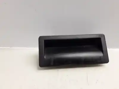 Peça sobressalente para automóvel em segunda mão puxador exterior de mala por volkswagen golf v variant 1k5 trendline referências oem iam 5n0827566t