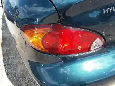 Автозапчасти б/у левый задний фонарь за hyundai lantra ii (j-2) 1.9 d ссылки oem iam 9240129500
