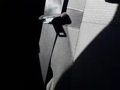 Second-hand car spare part rear right seat belt for renault scenic iii (jz) 1.5 dynamique oem iam references 888400028r