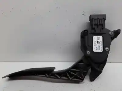Pièce détachée automobile d'occasion Potentiomètre à Pédale pour OPEL ASTRA J BERLINA 5P A17DTR Références OEM IAM 13252702  