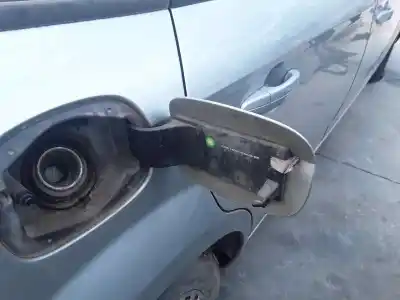 Gebrauchtes Autoersatzteil ÄUSSERER TANKDECKEL zum PEUGEOT 206 BERLINA  OEM-IAM-Referenzen 7S71A405A02AA  