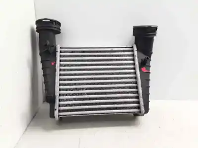 İkinci el araba yedek parçası INTERCOOLER için VOLKSWAGEN PASSAT  OEM IAM referansları 3B0145805D  
