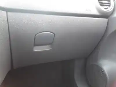 Автозапчастина б/у бардачок для corsa corsa d catch me посилання на oem iam 13205097