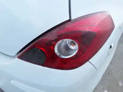 Автозапчастина б/у правий ліхтар для corsa corsa d catch me посилання на oem iam 93189091