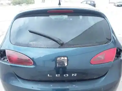 Автозапчастина б/у загальні двері для SEAT LEON (1P1) 1.9 TDI Посилання на OEM IAM 1P0827024  