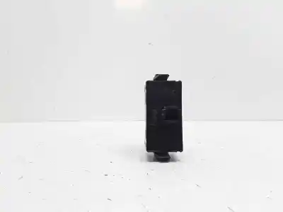 Second-hand car spare part hazard warning lights for dacia dokker laureate oem iam references 252905668rb