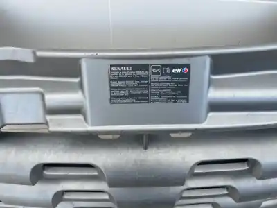 Автозапчастина б/у передня решіта для audi a6 c5 (4b2) 2.5 tdi посилання на oem iam 62310525  