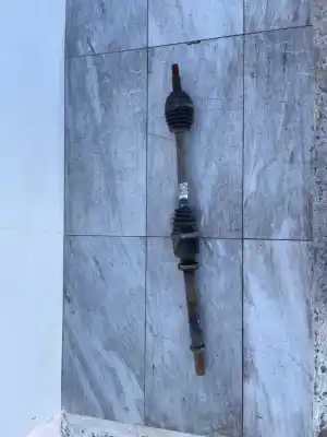 Peça sobressalente para automóvel em segunda mão transmissão dianteira direita por renault clio iii exception referências oem iam 8200499586