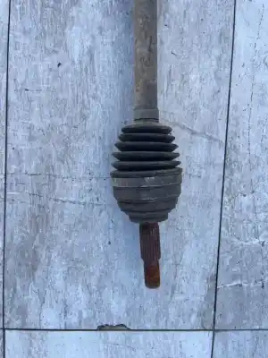 Second-hand car spare part front right transmission for renault clio iii exception oem iam references 8200499586  