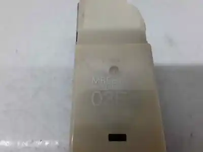 Second-hand car spare part left front power window switch for galloper montero 3.2 did intense 5ptas. oem iam references mr587931  