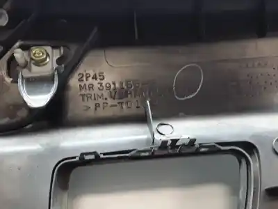 Peça sobressalente para automóvel em segunda mão forra / revestimento da porta traseira direita por galloper montero 3.2 did intense 5ptas. referências oem iam 3911566  