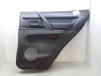 Peça sobressalente para automóvel em segunda mão forra / revestimento da porta traseira direita por galloper montero 3.2 did intense 5ptas. referências oem iam 3911566  