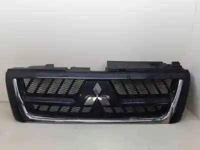 Peça sobressalente para automóvel em segunda mão grelha frontal por galloper montero 3.2 did intense 5ptas. referências oem iam mn1177134  