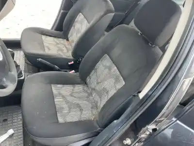 Peça sobressalente para automóvel em segunda mão ASSENTO DIANTEIRO ESQUERDO por DACIA SANDERO  Referências OEM IAM   