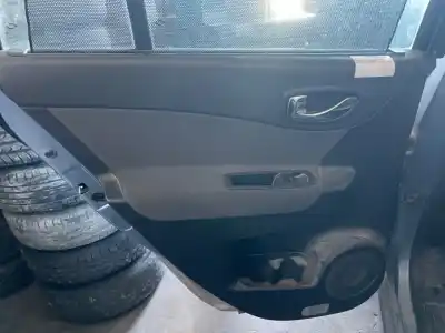 Peça sobressalente para automóvel em segunda mão forra / revestimento da porta traseira esquerda por renault koleos i expression 150 cv / 110 kw referências oem iam 82901jy52a