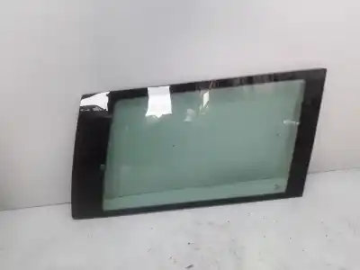 Second-hand car spare part left rear triangle quarter glass for clase c vito w638 combi 112 cdi 638.194 oem iam references 