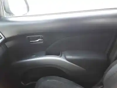 Автозапчастина б/у обработка передніх правіх дверей для mitsubishi outlander (cw0) 2.0 di-d invite посилання на oem iam 