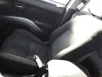 Автозапчастина б/у передне праве сиділо для mitsubishi outlander (cw0) 2.0 di-d invite посилання на oem iam   