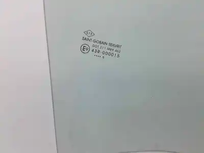 Second-hand car spare part front right glass window for dacia dokker laureate oem iam references e943r000015