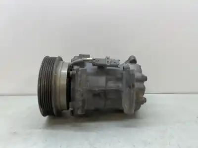 Peça sobressalente para automóvel em segunda mão compressor de ar condicionado a/a a/c por renault clio iii exception referências oem iam 8200953359a  