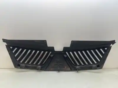 Second-hand car spare part front grille for mitsubishi outlander (cw0) 2.0 di-d invite oem iam references 7450a037zz  