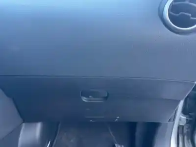 Автозапчастина б/у бардачок для nissan qashqai (j10) j10 посилання на oem iam 