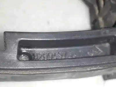 Second-hand car spare part exterior right front door handle for renault kangoo expression profesional oem iam references 8200497537  