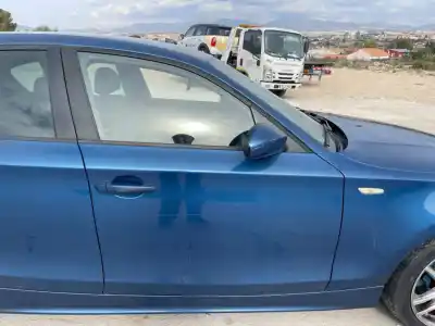 Recambio de automóvil de segunda mano de PUERTA DELANTERA DERECHA para BMW SERIE 1  referencias OEM IAM   