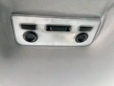 Peça sobressalente para automóvel em segunda mão luz interior por bmw serie 1 berlina (e81/e87) 118d referências oem iam 