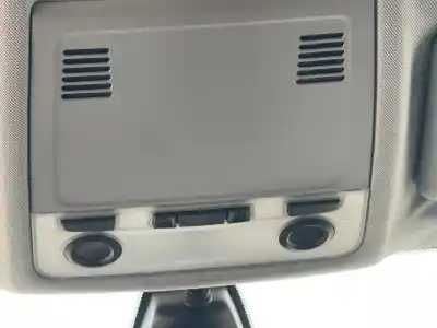 Peça sobressalente para automóvel em segunda mão luz interior por bmw serie 1 berlina (e81/e87) 118d referências oem iam 
