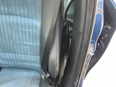 Peça sobressalente para automóvel em segunda mão cinto de segurança dianteiro esquerdo por bmw serie 1 berlina (e81/e87) 118d referências oem iam 