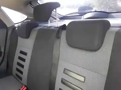 Peça sobressalente para automóvel em segunda mão BANCOS TRASEIROS por FORD FOCUS LIM. (CB4)  Referências OEM IAM   