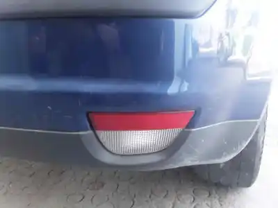 Recambio de automóvil de segunda mano de FARO ANTINIEBLA TRASERO DERECHO para FORD FOCUS  referencias OEM IAM 5M5115K272AA  