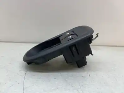 Peça sobressalente para automóvel em segunda mão botão / interruptor elevador vidro dianteiro esquerdo por renault kangoo profesional referências oem iam 8200548969  