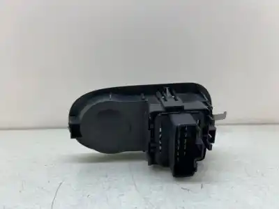 Peça sobressalente para automóvel em segunda mão botão / interruptor elevador vidro dianteiro esquerdo por renault kangoo profesional referências oem iam 8200548969  